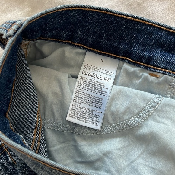 Classic Blue Denim Women's Shorts - Picture 7 of 7